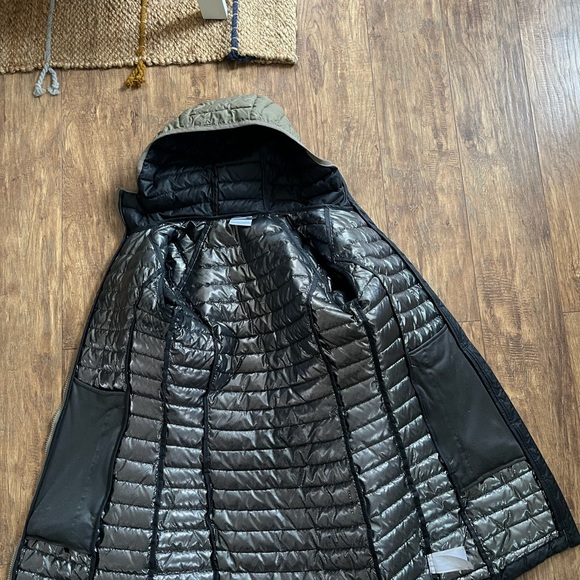 XS green Columbia insulated puffer jacket - Picture 3 of 4